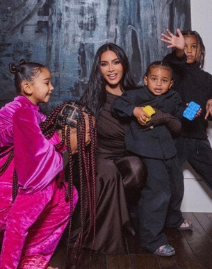 Psalm West with her mother and siblings